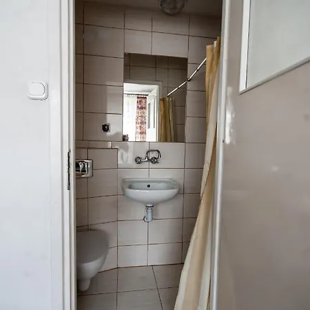 Bed & Breakfast Goscinne Korsarz 3*